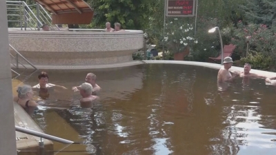 TELTHÁZZAL ÜZEMELTEK A TÉRSÉGI SZÁLLODÁK