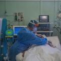 Meghalt 195 beteg, 6390 új fertőzöttet találtak Magyarországon