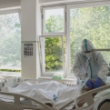 Meghalt 218 beteg, 10 466 új fertőzöttet találtak Magyarországon