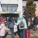 Akár 900 ezer ukrajnai menekültre számít a kormány