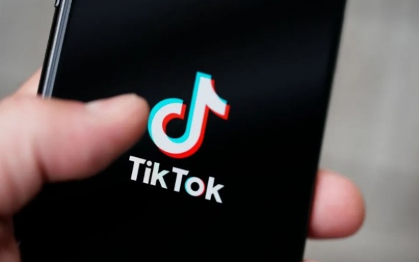 Amerikai republikánusok a TikTok betiltását kezdeményezik az Egyesült Államokban