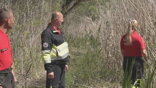 SPECIÁLIS MENTŐK KERESTÉK A TISZÁBA ESETT FÉRFIT