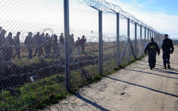 Ezernél több határsértővel szemben intézkedtek a rendőrök a hétvégén